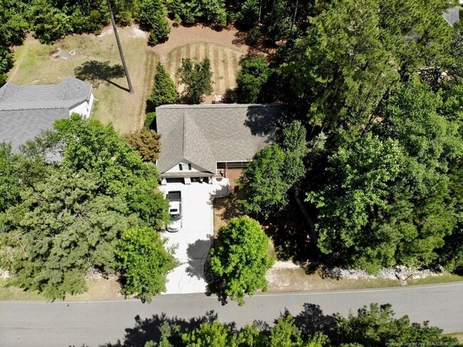 Building Photo - 3083 Carolina Way