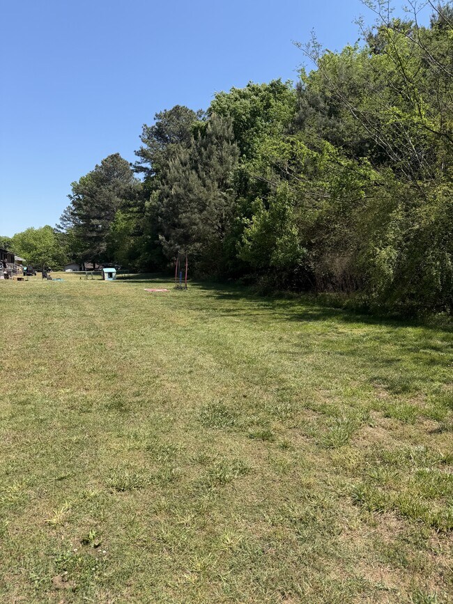 Building Photo - 657 Aubrey Dr