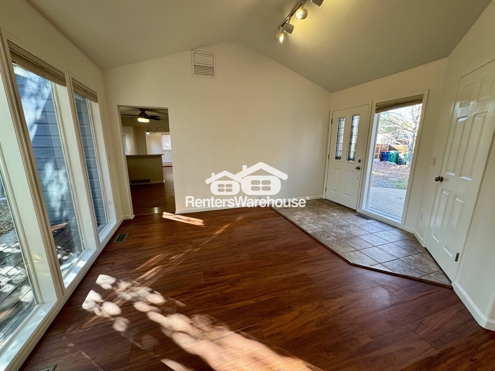 Building Photo - 1280 Van Gordon St