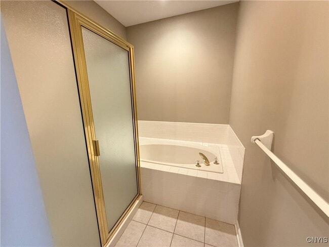 Building Photo - 5210 Hook Cir