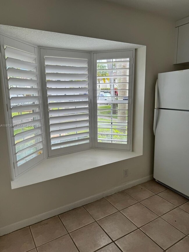 Building Photo - 706 NW 108th Terrace