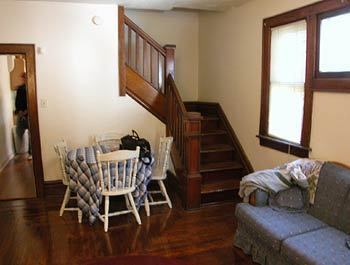Building Photo - 4 Bedroom North Campus Newly Remodeled Hou...