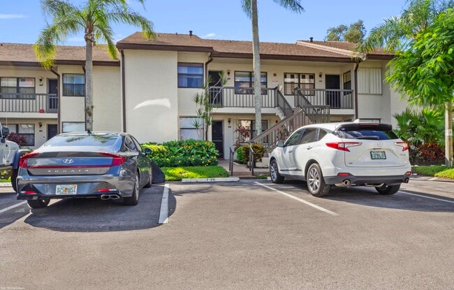 Building Photo - 7698 Tahiti Ln