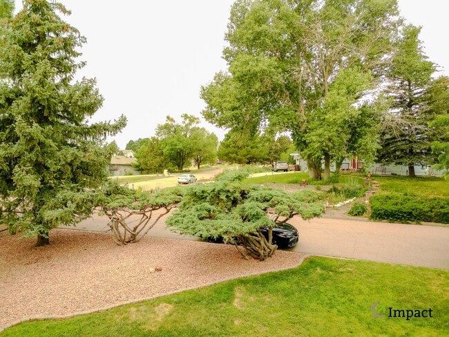 Building Photo - 5005 Sunbird Cliffs Dr