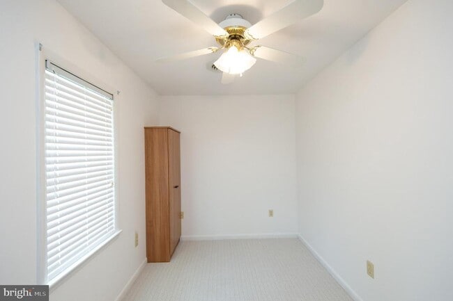 Building Photo - 110 Middle St