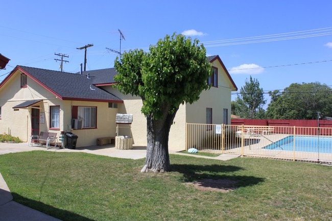 Building Photo - Wishing Well Mobile Home Estates