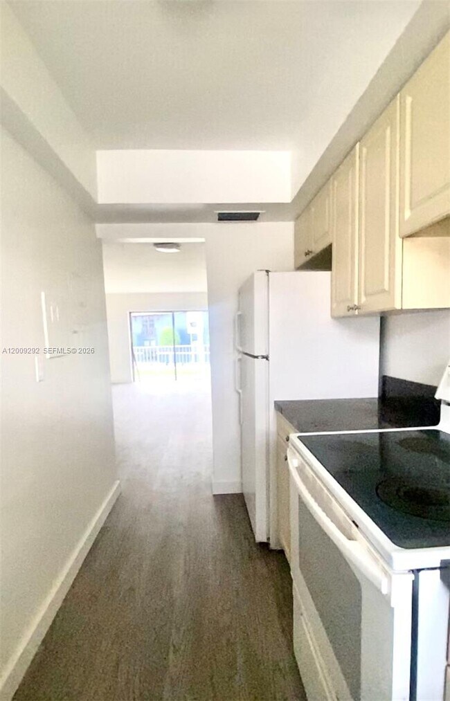 Building Photo - 7324 SW 82nd St