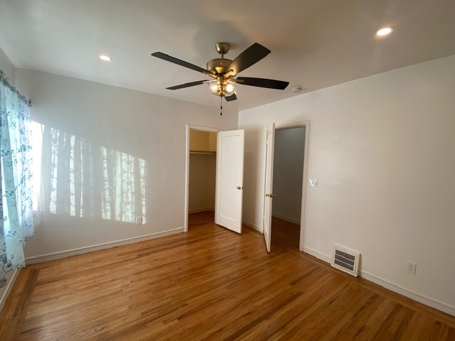 Building Photo - 1047 Santa Clara Ave