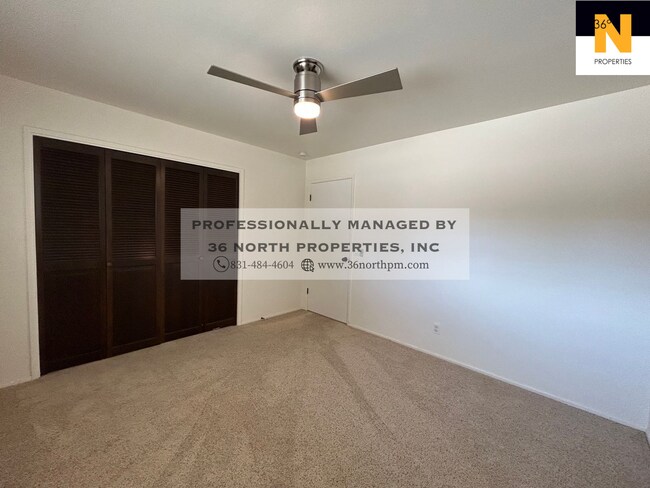 Building Photo - 11740 Tam O'Shanter Dr