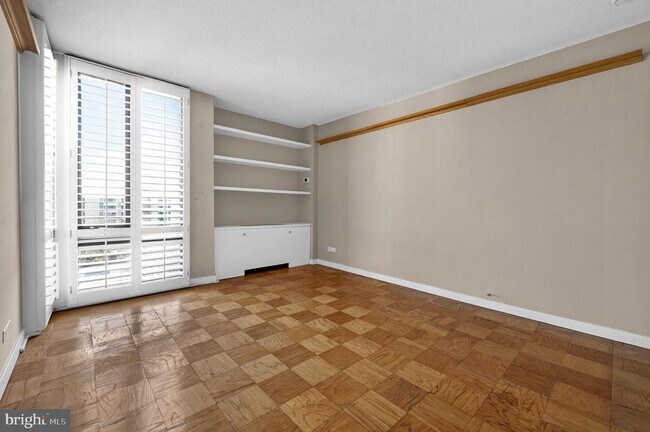 Building Photo - 429 N St SW