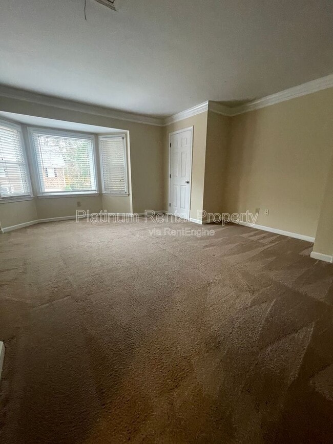 Building Photo - 3665 Orchard St