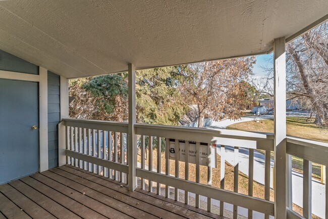 Building Photo - CHARMING 1-BED CONDO NEAR HIGHLINE CANAL TRAIL, $0 DEPOSIT OPTION