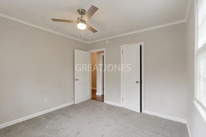 Building Photo - 3104 Mary Dr