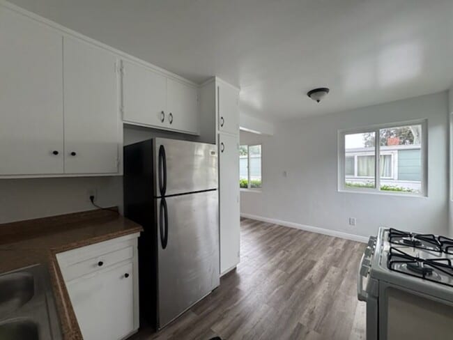 Building Photo - Hornblend