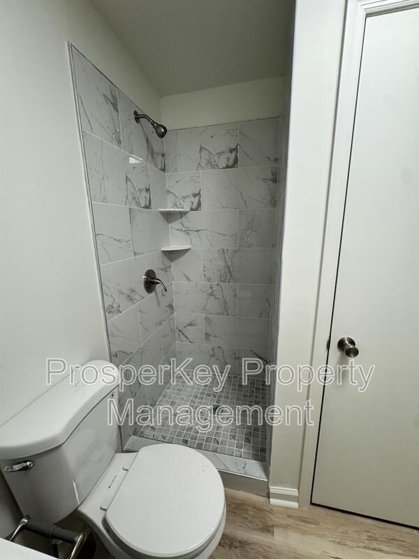 Building Photo - 5217 Dana Dr