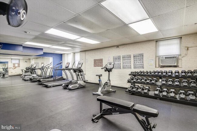 Building Photo - 2440 16th St NW