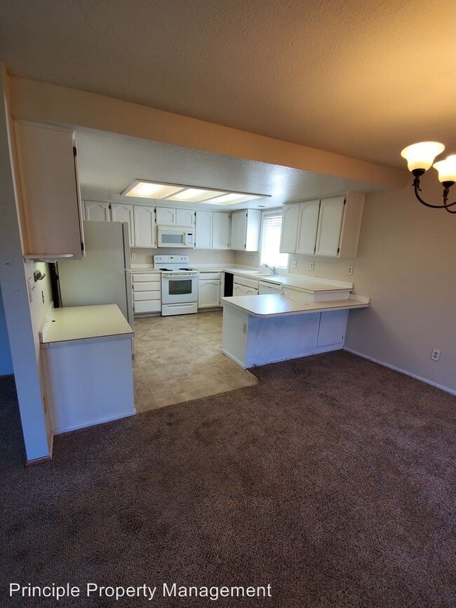 Building Photo - 3 br, 2.5 bath House - 3384 Honeywood Street
