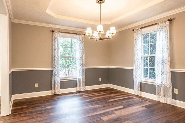 Building Photo - 120 Fox Hunt Ln