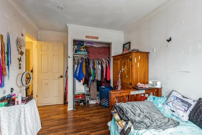 Building Photo - 332 Ernston Rd