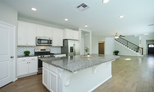 Building Photo - 177 Emory Birch