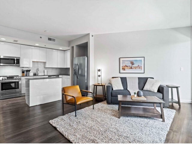 Living Area - The Peach Atlanta