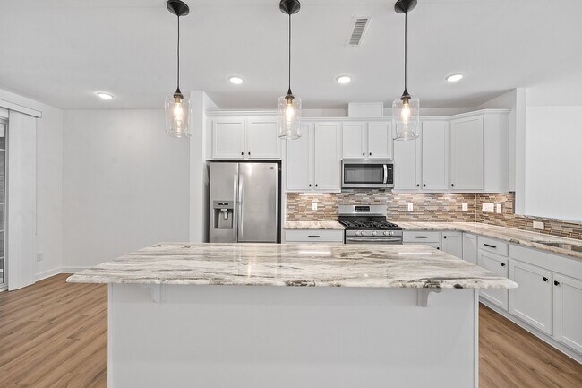 Building Photo - 3 Bedroom Townhome with Rooftop Terrace in Downtown Wake Forest!