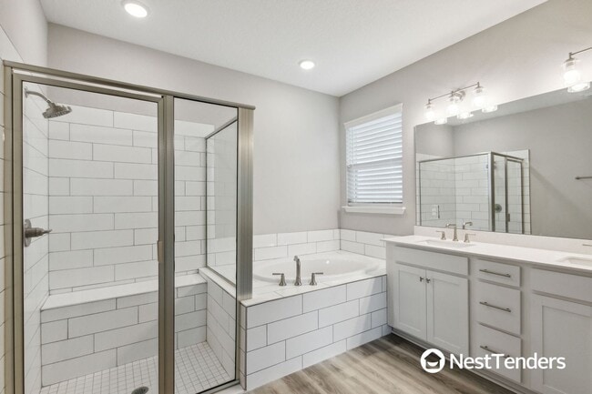 Building Photo - Enjoy Resort-Style Amenities in Beautiful ...