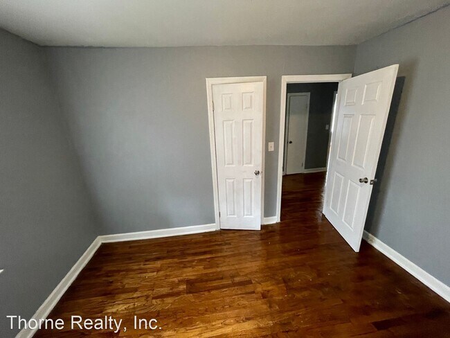 Building Photo - 3 br, 1 bath House - 1308 Poplar St