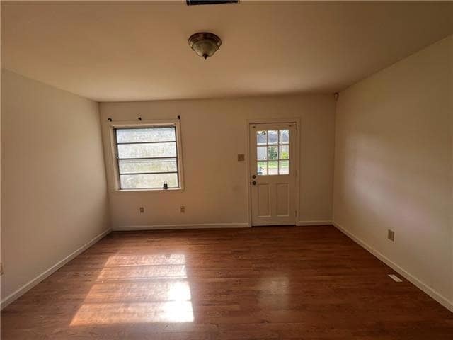 Building Photo - 713 Community St