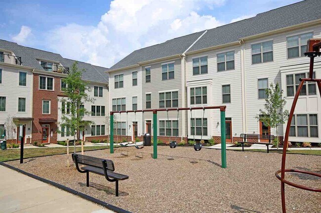 Building Photo - 2091 Kober Way