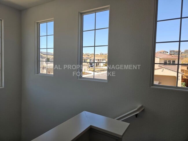 Building Photo - Coming Soon!! 3 Bedroom 2.5 bath corner lo...