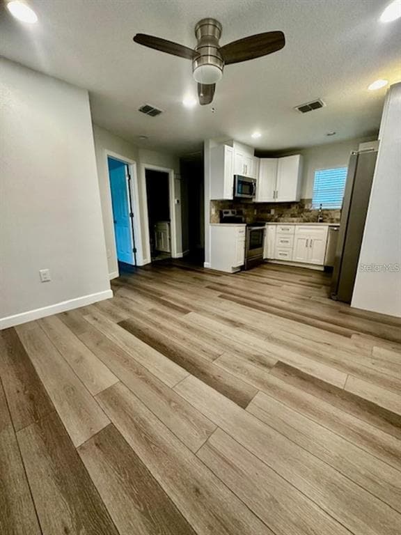 Building Photo - 1415 S Adelle Ave