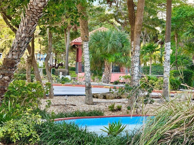 Building Photo - 210 174th St