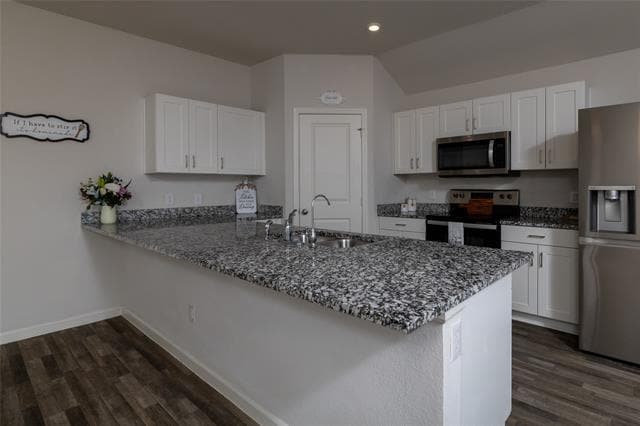 Building Photo - 953 Ben Dr