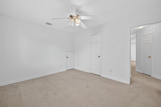 Building Photo - 3702 Cedar Valley Dr