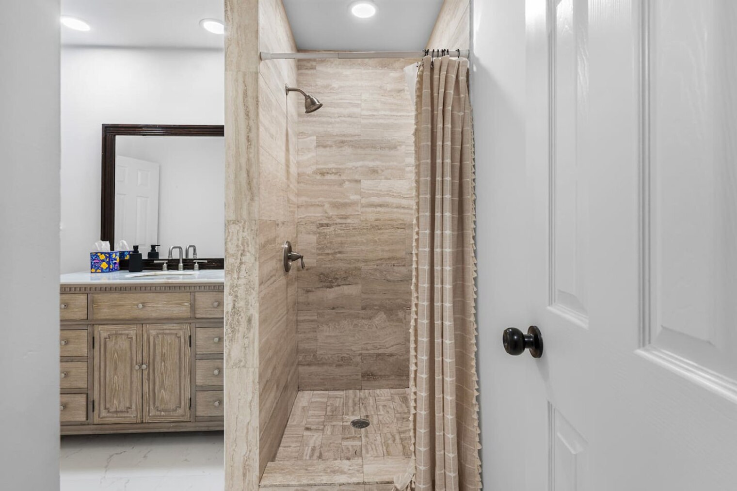 Building Photo - 9652 Arborhill Dr