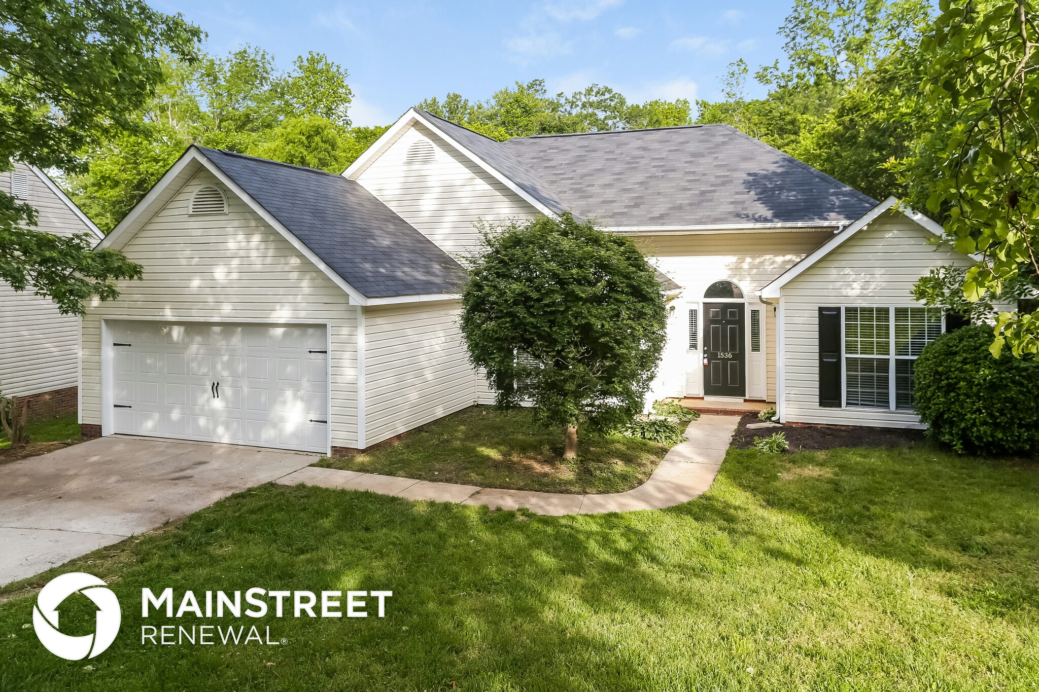 Building Photo - 1536 Forest Glen Ln
