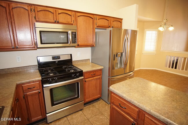 Building Photo - 7133 Mesquite Tree Ln