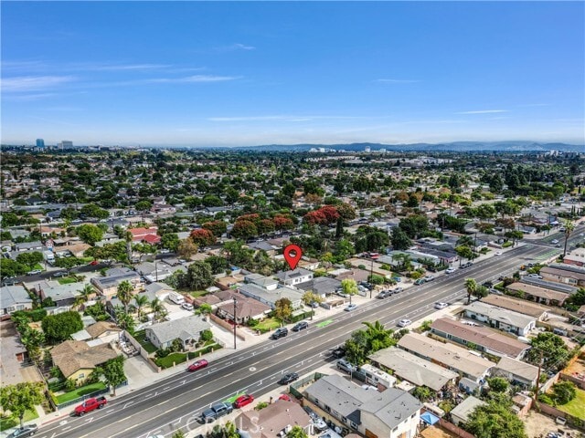 Building Photo - 2133 W Civic Center Dr
