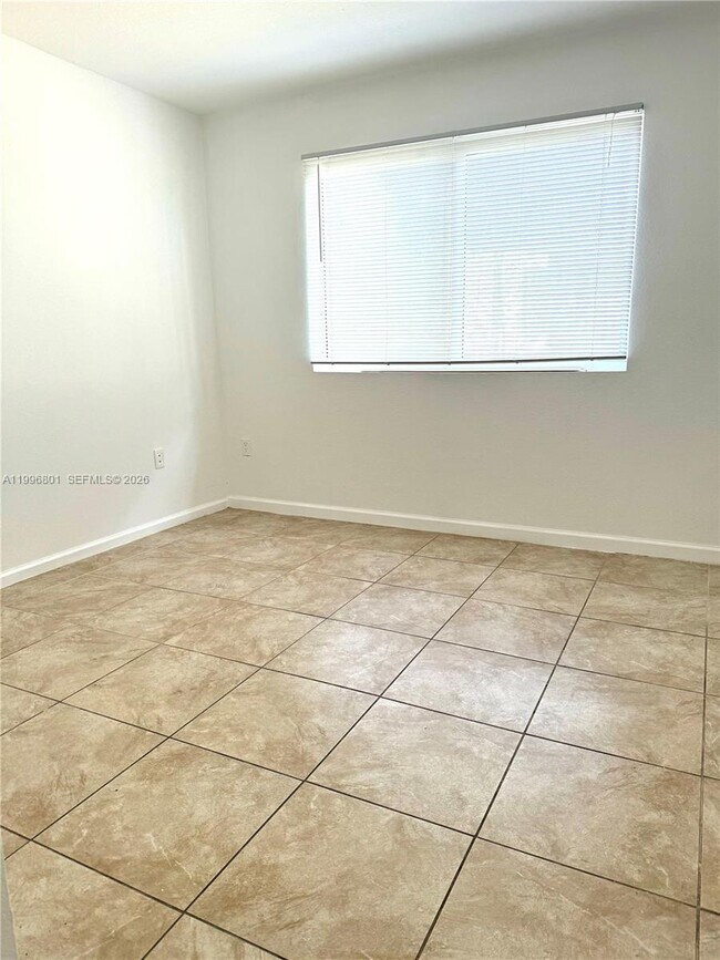 Building Photo - 15480 SW 284th St