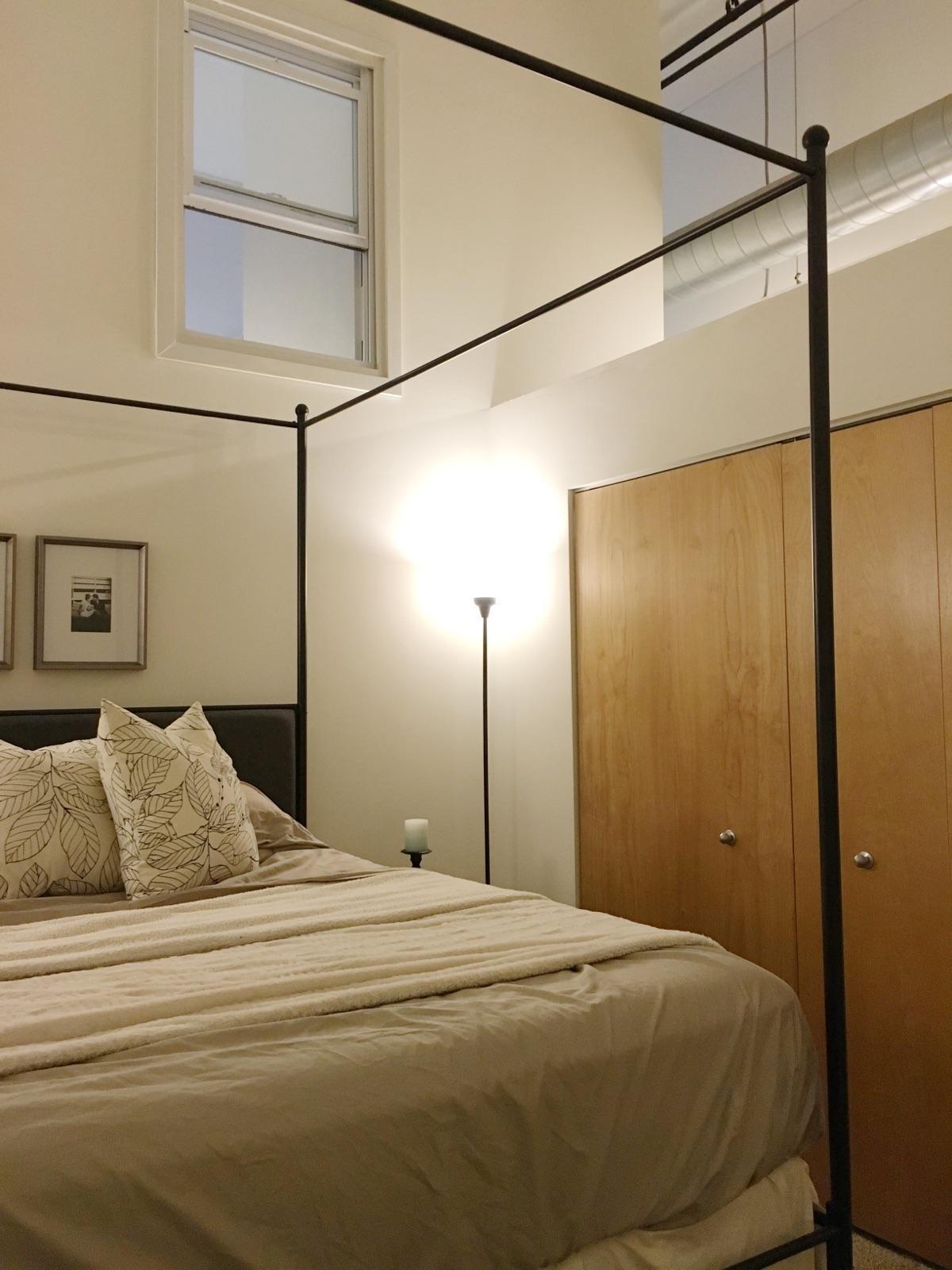 bedroom 1 closet - 1224 W Van Buren St