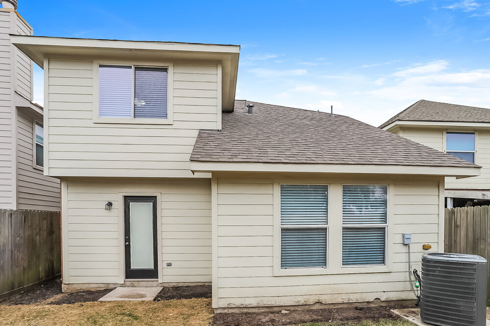 Building Photo - 10518 Southway Bend Ln