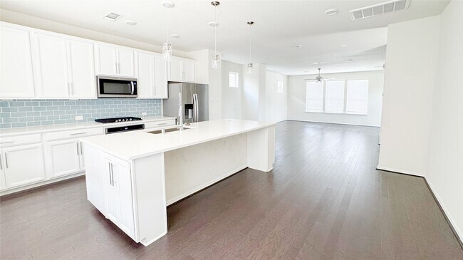 Building Photo - 3123 Yukon Trace Dr