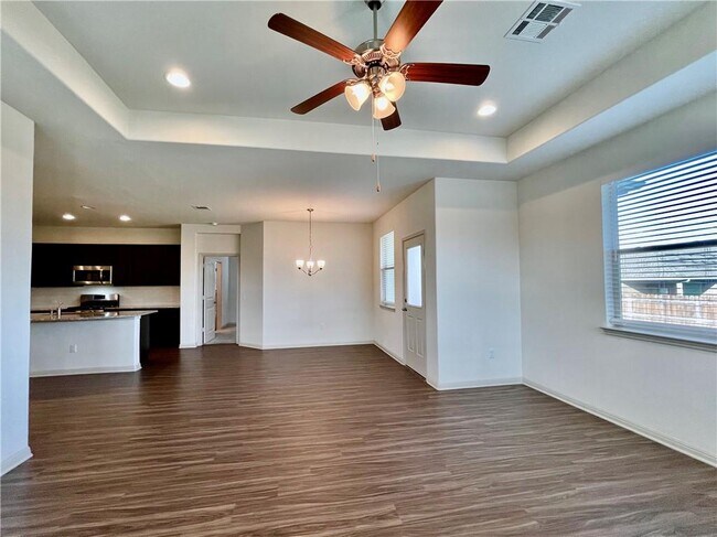 Building Photo - 18301 Calasetta Dr