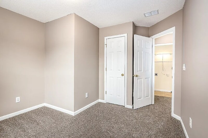 Building Photo - 1311 Rocking Chair Ct