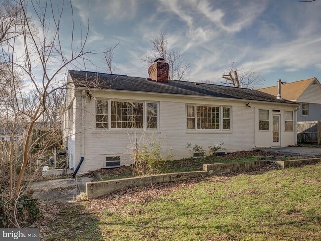 Building Photo - 31 Fort Williams Pkwy