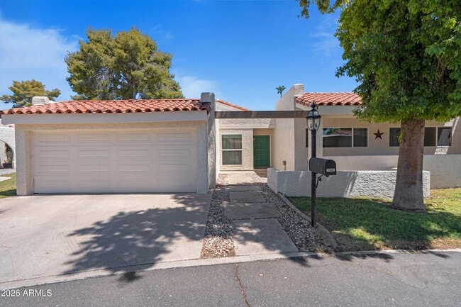 Building Photo - 7308 E Berridge Ln