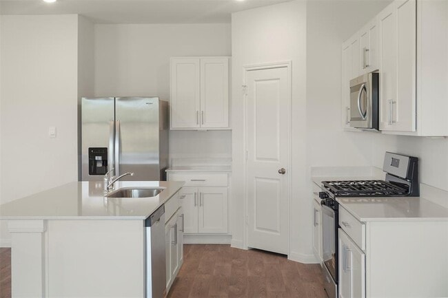 Building Photo - 313 LAS LOMAS Dr