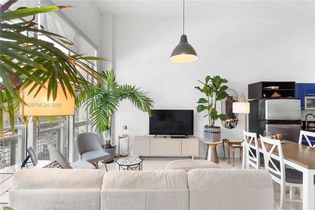 Building Photo - 244 Biscayne Blvd