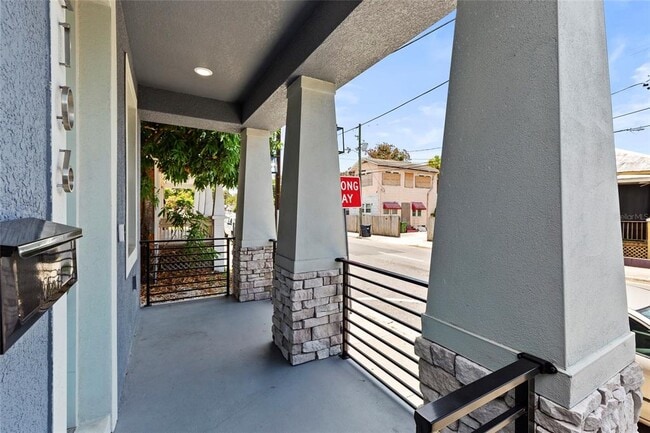 Building Photo - 2106 E 17th Ave